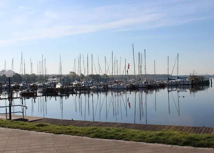 Haffblick Im Reetdachhaus Am Haff Апартаменты
